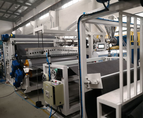 300 - 500kg/H 2M Carpet Backing Machine, der TPE-Verdrängungs-Linie beschichtet