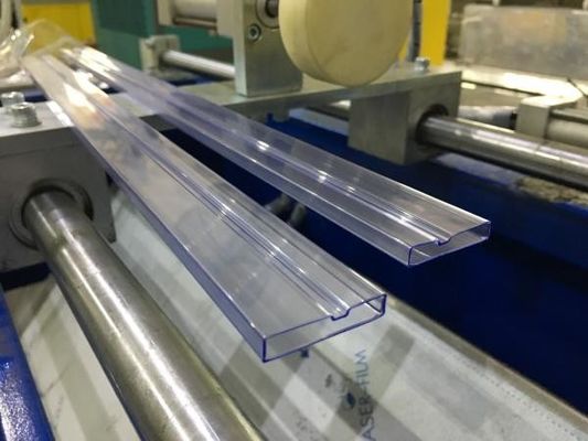 2 - PVC-Profil-Verdrängungs-Linie Profil-Verdrängungs-Maschine Rohr 5M/Min IC